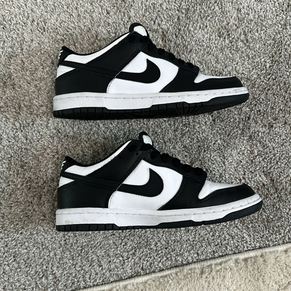 Panda Nike Dunks - image 3